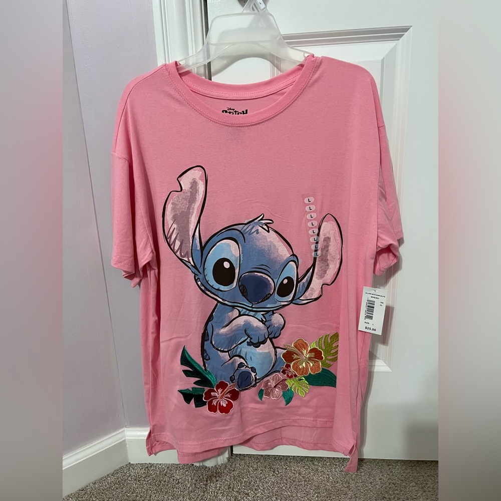 Disney Stitch Embroidered T-Shirt Large